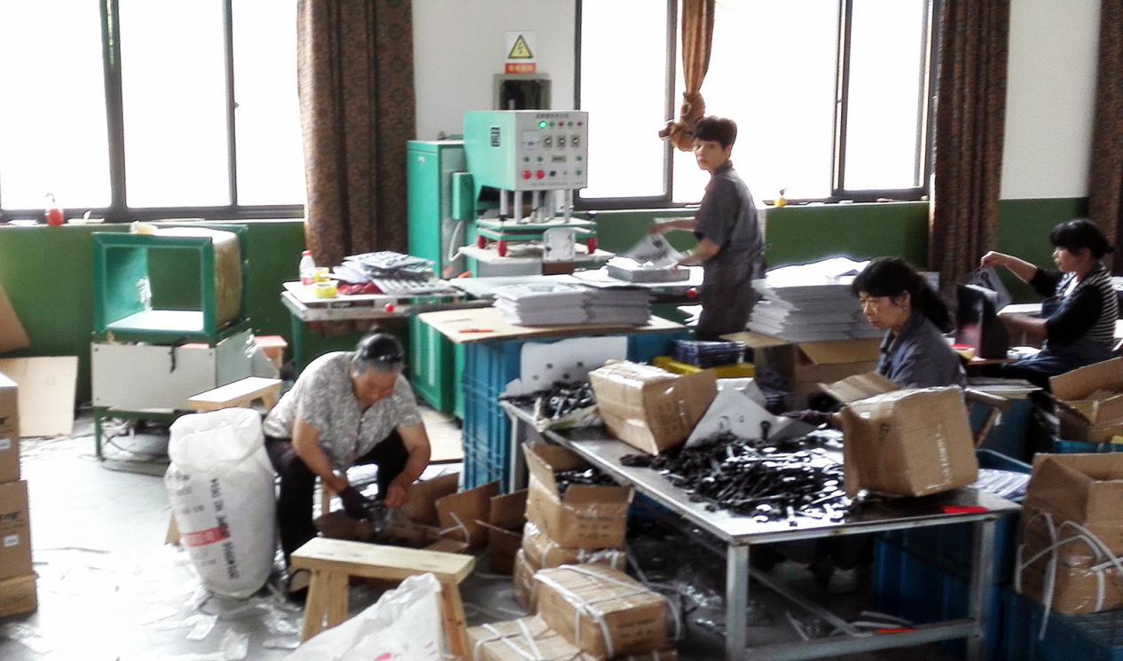 “毅”心深耕 只为制造 ——记瑞诺网络CEO郑毅助力制造业发展的十年 “毅”心深耕 只为制造 ——记瑞诺网络CEO郑毅助力制造业发展的十年